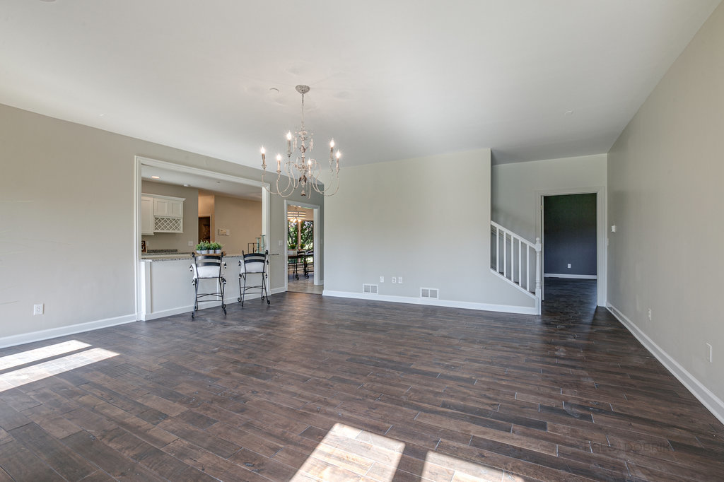 6909 Tall Grass Court Spring Grove, IL 60081 - Photo 9 of 60