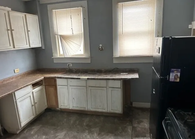 $41,600 | 14048 Park Avenue, Dolton, IL 60419