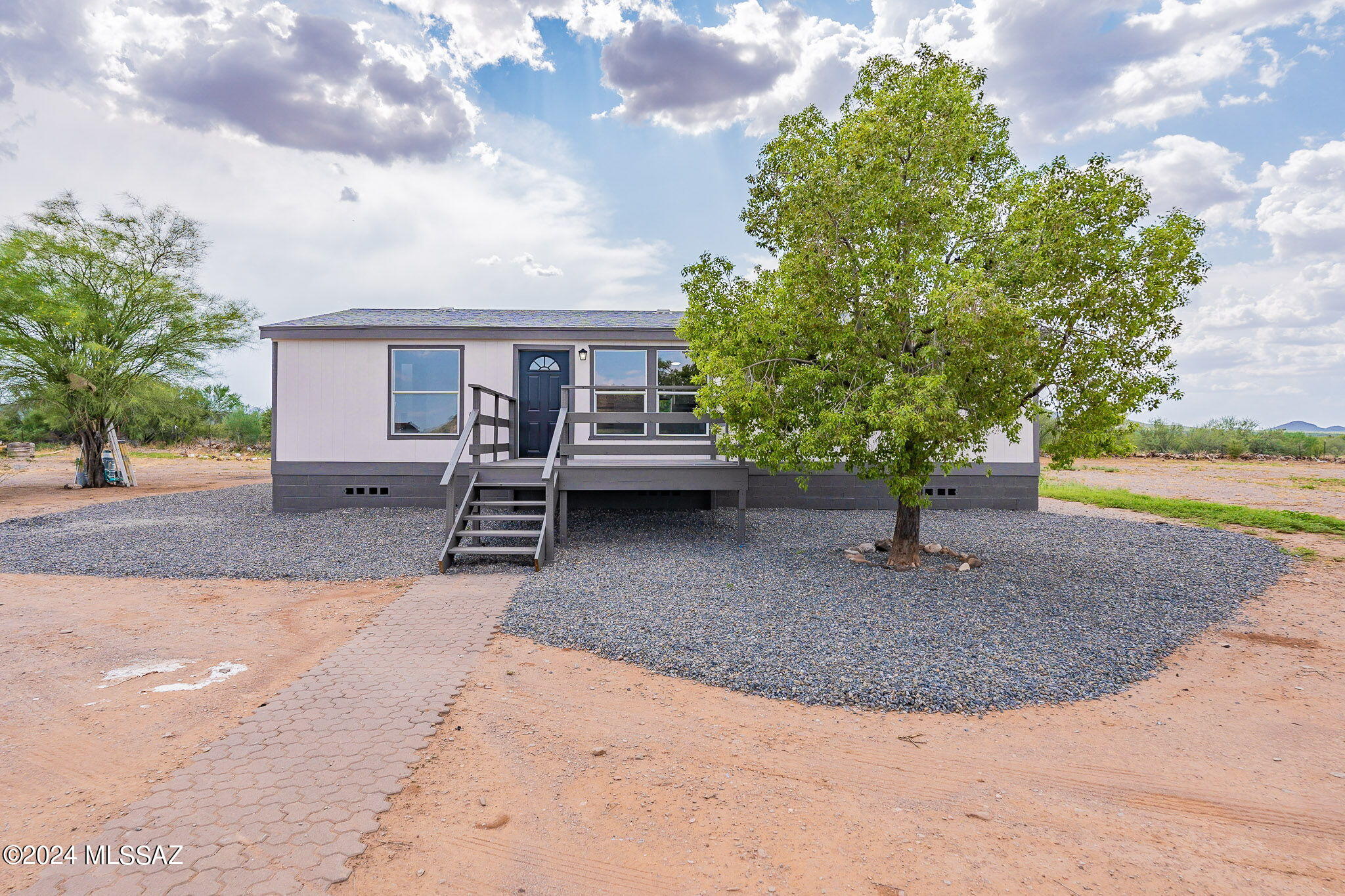 8130 South Fuller Road Tucson, AZ 85735 - Photo 1 of 36 Gallery Image 1