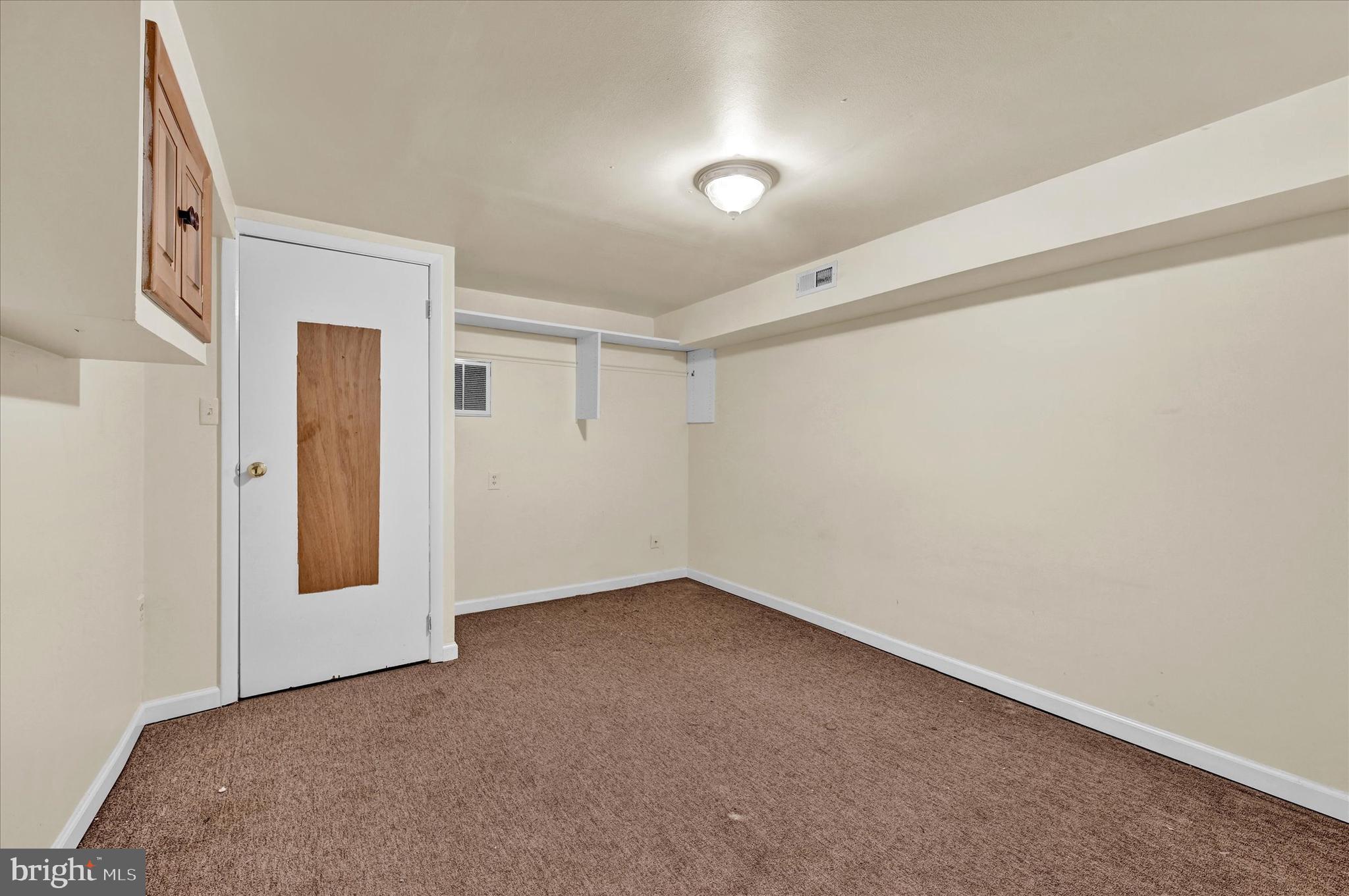 8831 Orchard Road Pikesville, MD 21208 - Photo 16 of 31 Gallery Image 16