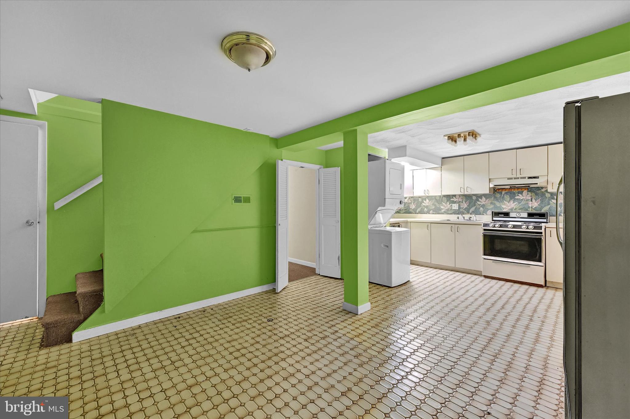 8831 Orchard Road Pikesville, MD 21208 - Photo 18 of 31 Gallery Image 18