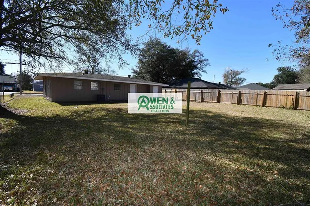 $1,250 | 1509 Sage Drive, Lake Charles, LA 70607