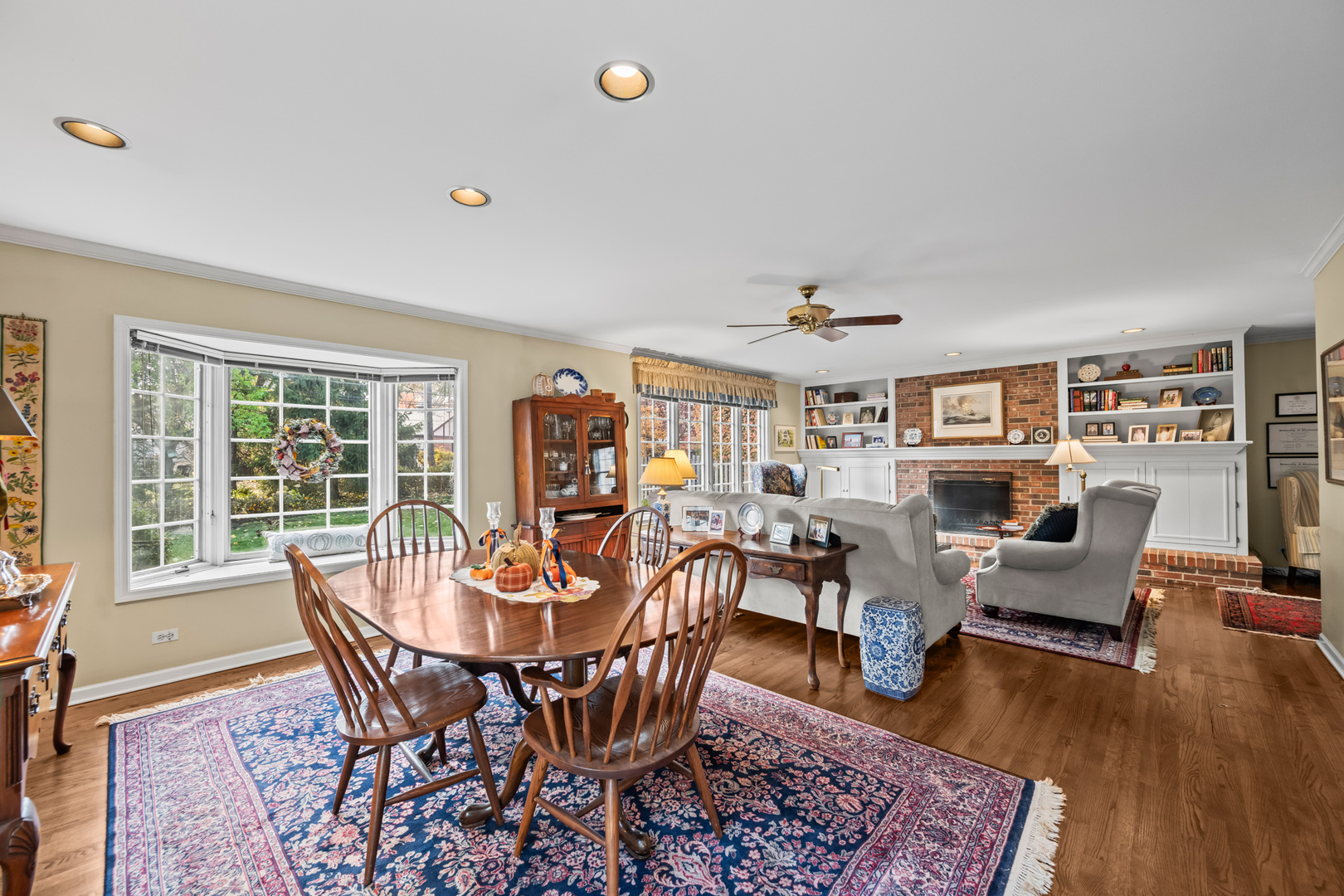 428 South Banbury Road Arlington Heights, IL 60005 - Photo 14 of 42