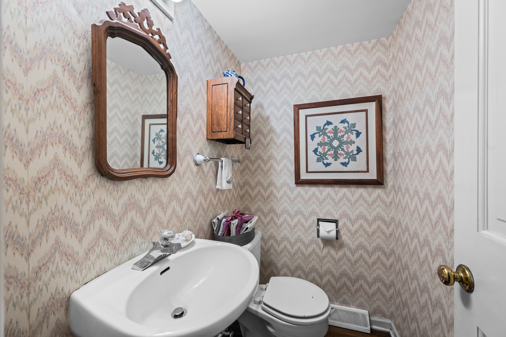 428 South Banbury Road Arlington Heights, IL 60005 - Photo 21 of 42