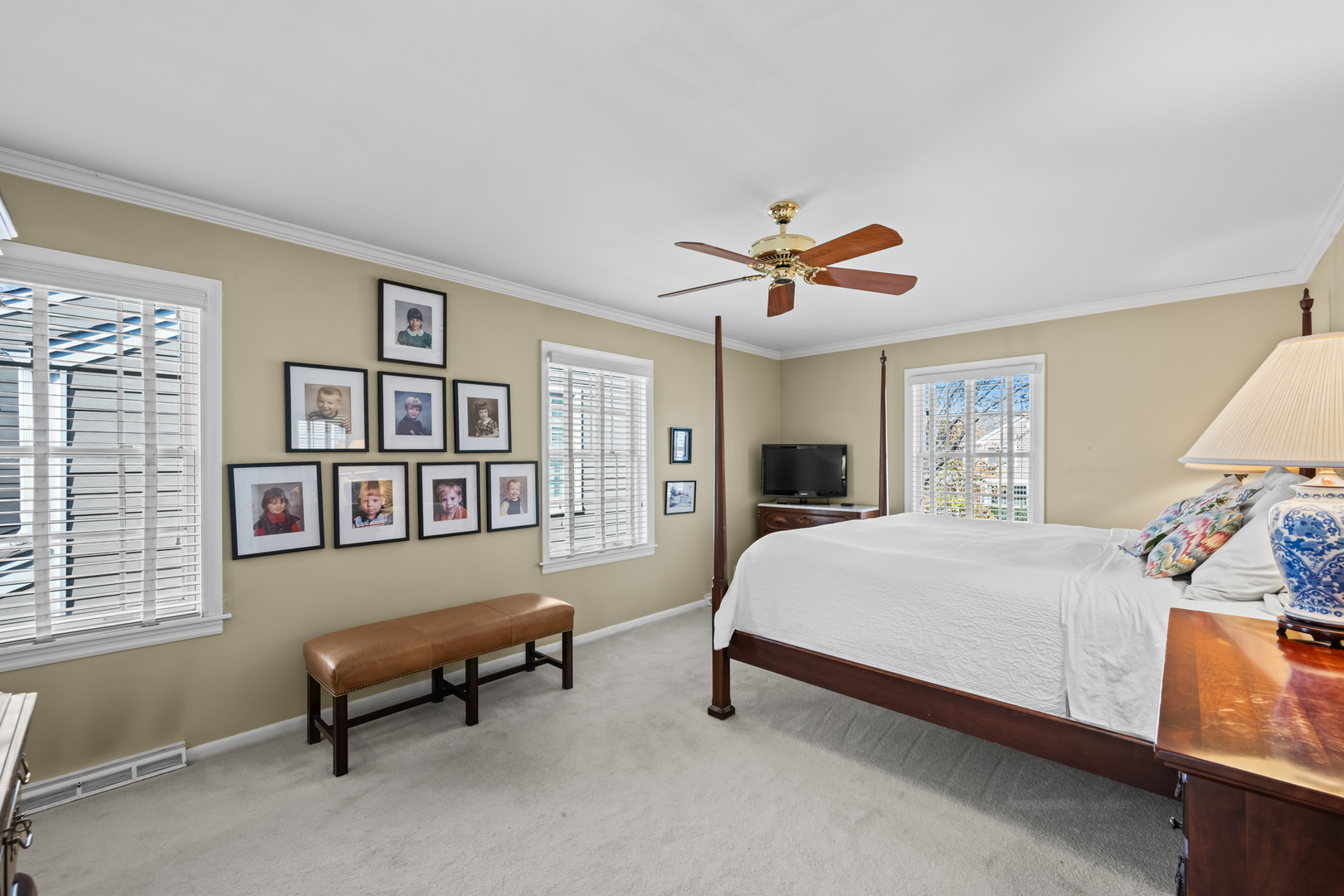 428 South Banbury Road Arlington Heights, IL 60005 - Photo 22 of 42