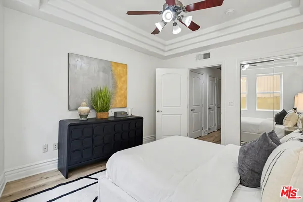 $1,029,000 | 12021 Guerin Street, Unit 102, Studio City, CA 91604