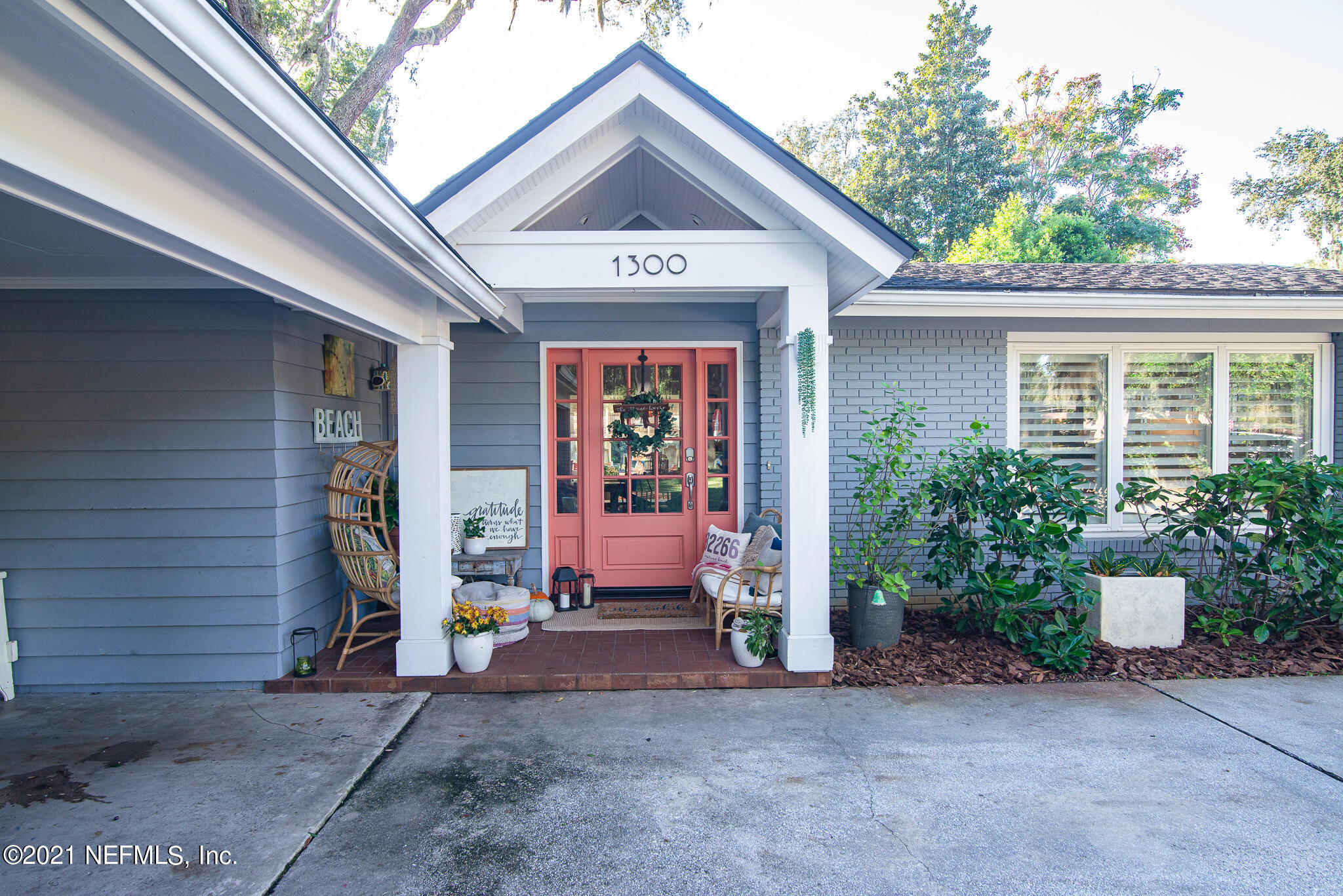 1300 Kings Road Neptune Beach, FL 32266 - Photo 3 of 34 DSC_7492