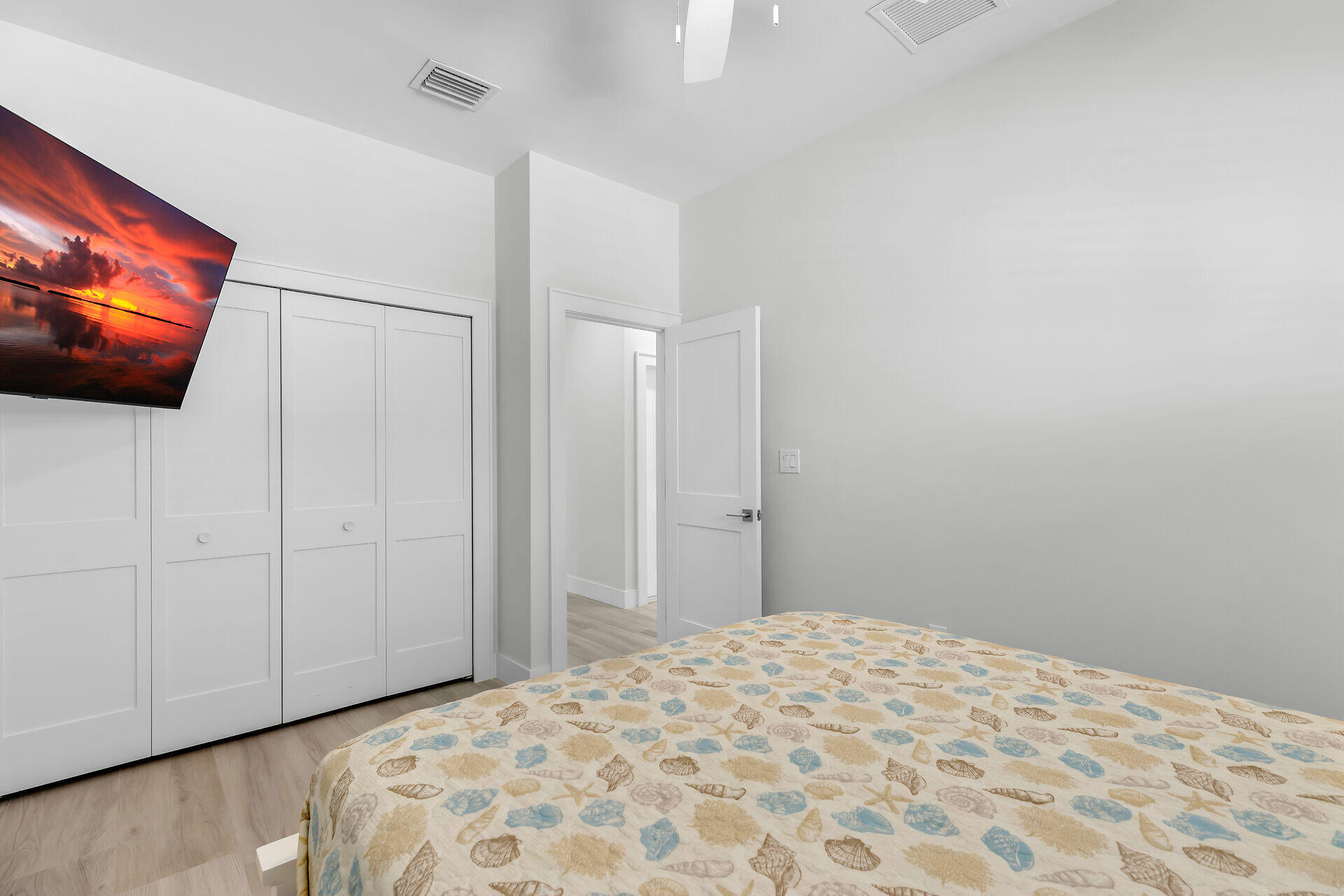 232 Sadowski Key Key Colony Beach, FL 33051 - Photo 24 of 71 Guest Bedroom