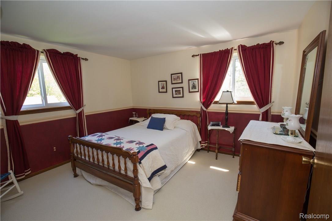 2353 Eaton Gate Road Lake Orion, MI 48360 - Photo 55 of 74 ZT7A7522.jpg