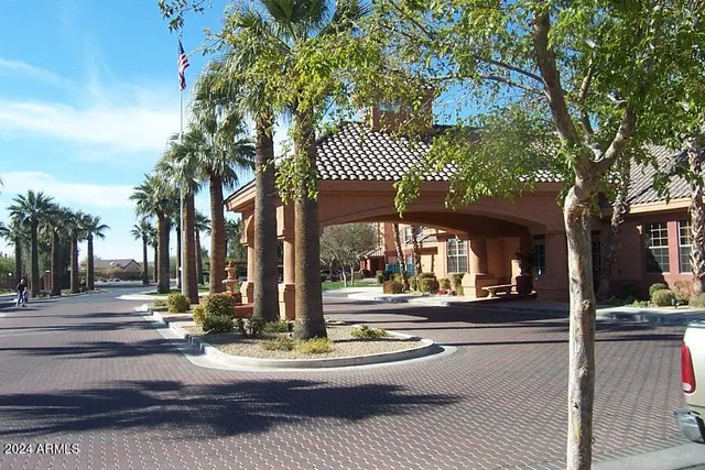 $260,000 | 14950 West Mountain View Boulevard, Unit 7212, Surprise, AZ 85374