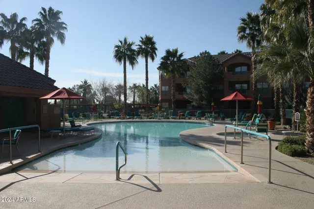 $260,000 | 14950 West Mountain View Boulevard, Unit 7212, Surprise, AZ 85374