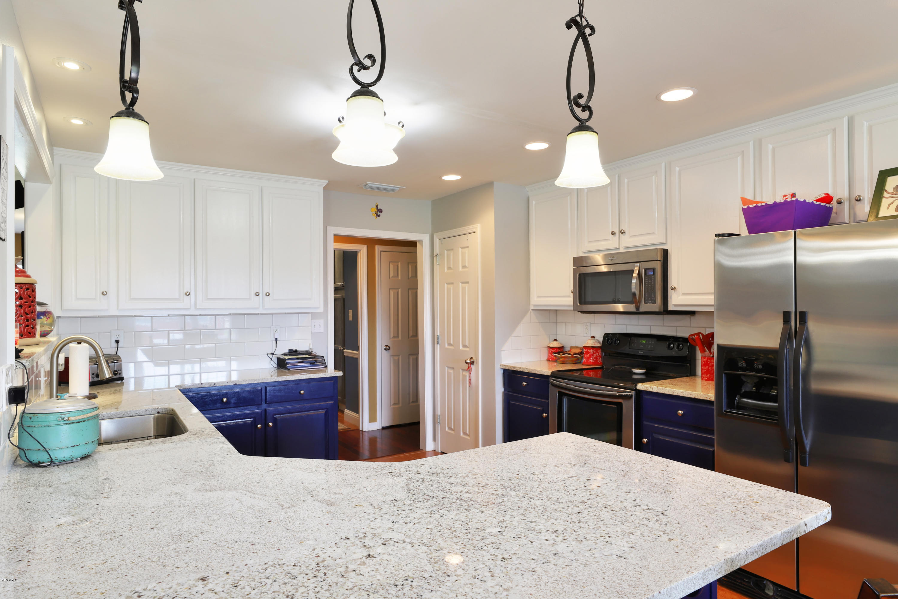 17920 Rayford Shumock Road Moss Point, MS 39562 - Photo 6 of 26 Kitchen
