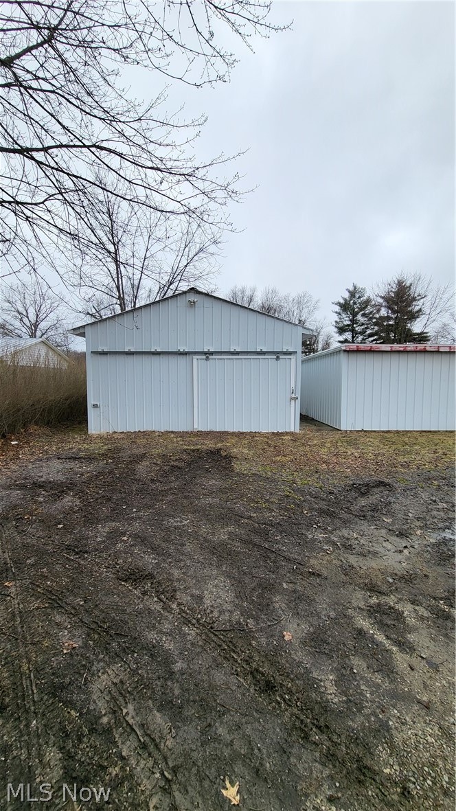 19686 Drake Road Strongsville, OH 44149 - Photo 27 of 30 Gallery Image 27