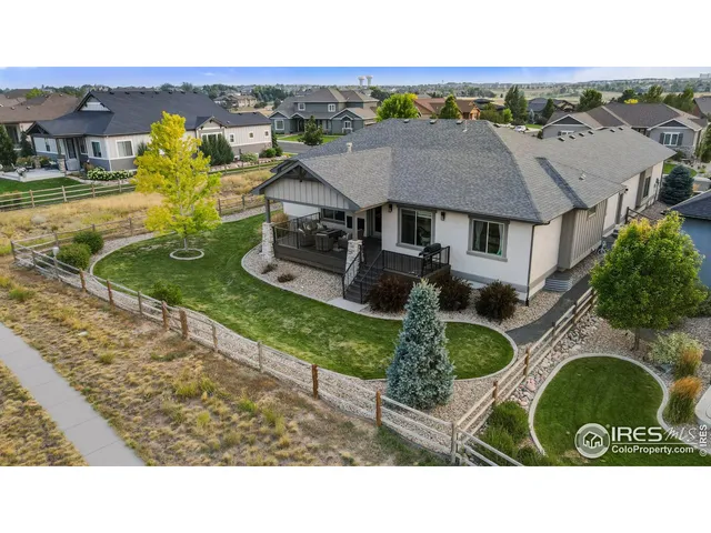 a view of outdoor space yard and outdoor kitchen