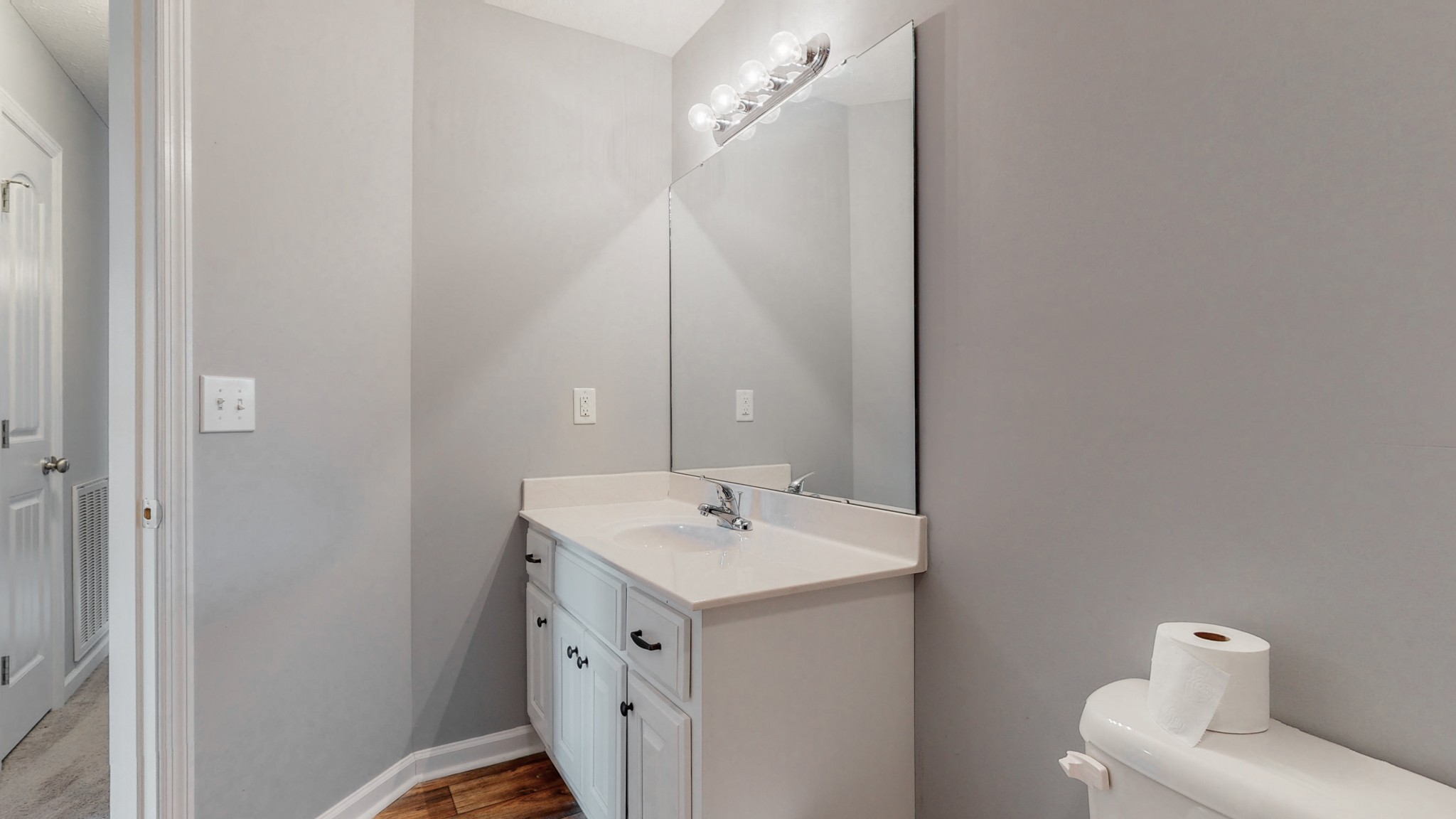 10 South Howard Fitch Road Fayetteville, TN 37334 - Photo 28 of 40 a bathroom with a sink and a mirror