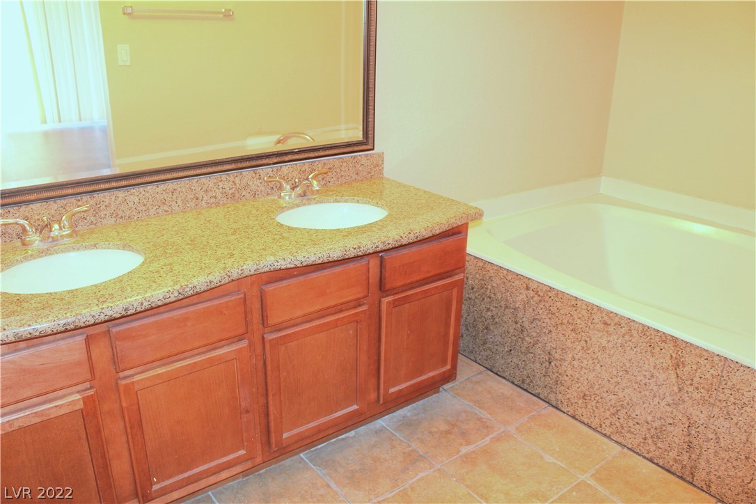 1838 North Decatur Boulevard, Unit 101 Las Vegas, NV 89108 - Photo 19 of 20