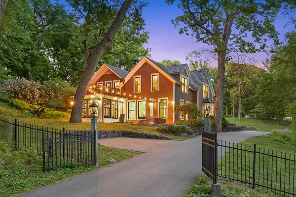 $1,795,000 | 18150 Shavers Lane, Wayzata, MN 55391