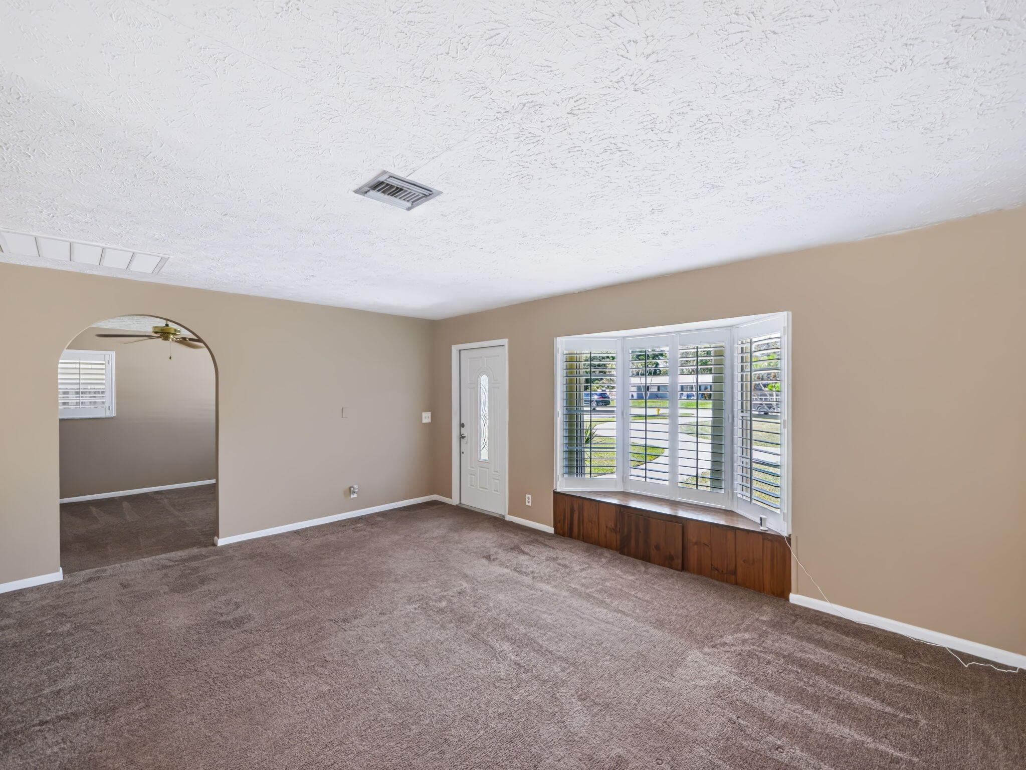 1550 Southwest Wildcat Trail Stuart, FL 34997 - Photo 8 of 37 Living Room