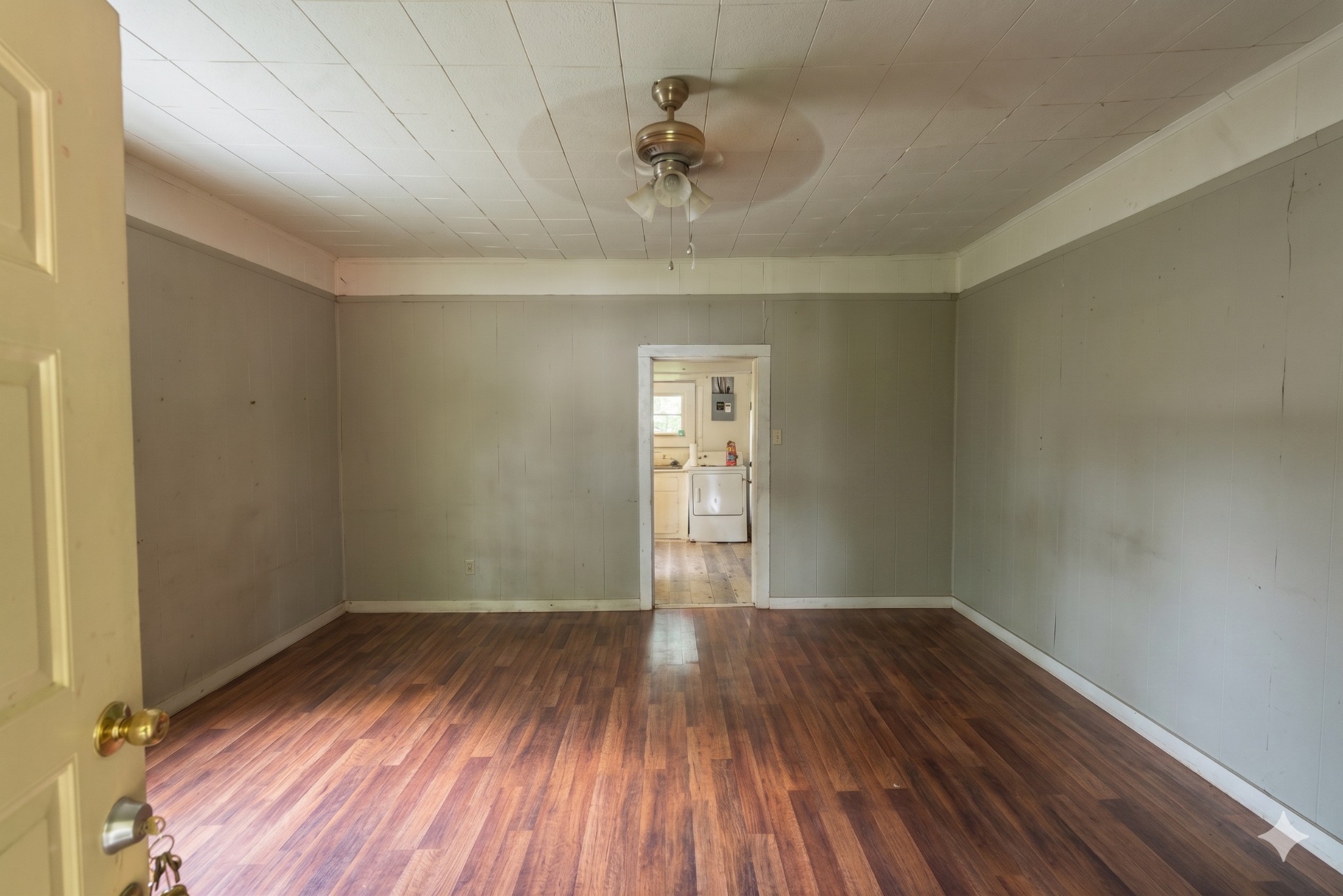 611 Smith Street Springfield, TN 37172 - Photo 4 of 17