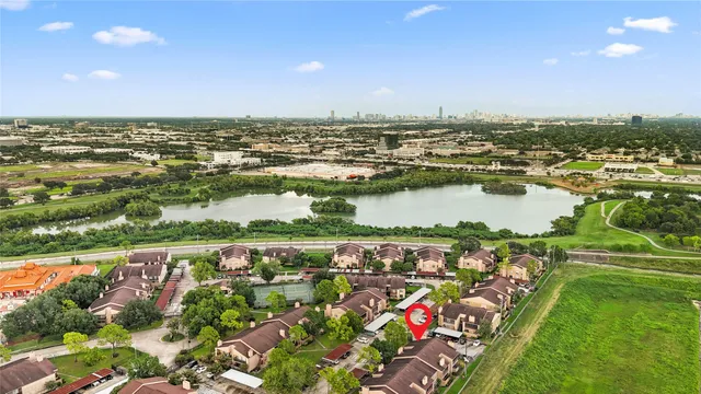 $99,000 | 10555 Turtlewood Court, Unit 2008, Houston, TX 77072