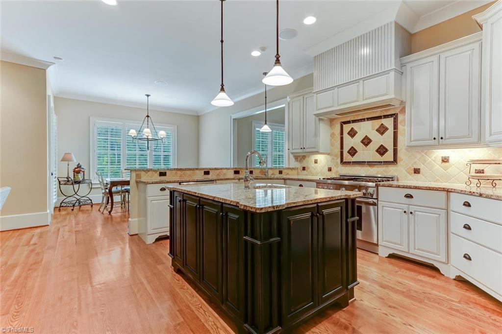 8864 Cravenwood Drive Oak Ridge, NC 27310 - Photo 8 of 28 Gallery Image 8
