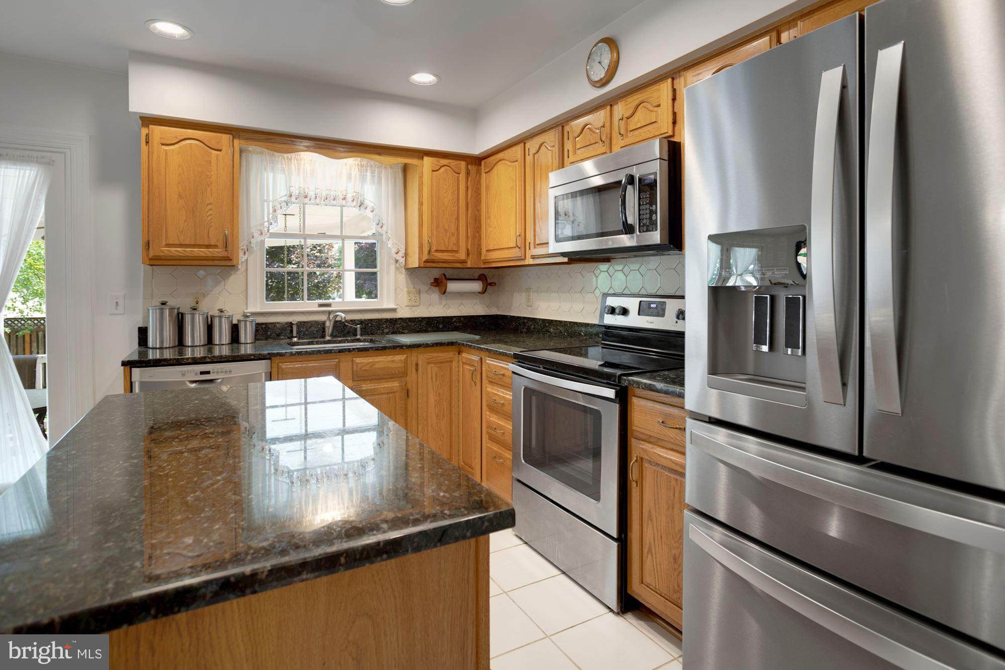 8025 Clark Station Road Severn, MD 21144 - Photo 7 of 27