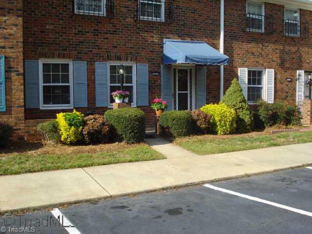 2934 D St Marks Road Southwest Winston-Salem, NC 27103 - Photo 1 of 9 Exterior Front. 2934D St Marks Close To Hanes Mall, Restaurants And Both Hospitals. Enjoy Pool & Walking Trail.