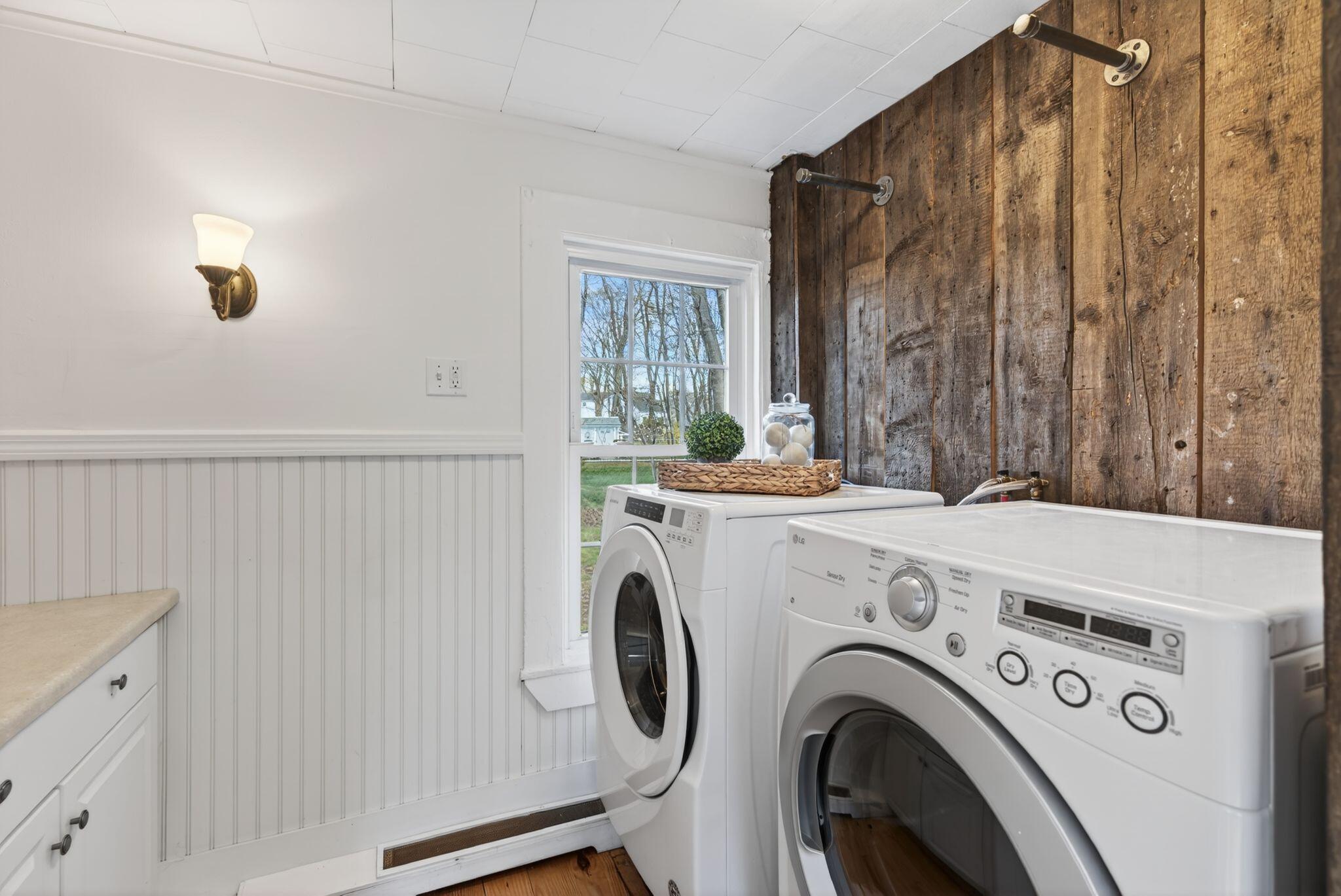 124 Mitchell Road South Portland, ME 04106 - Photo 11 of 51 29_DSC08335