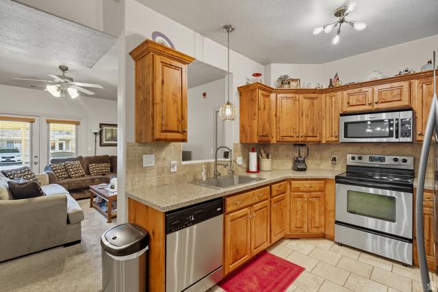 224 South 550 West, Unit B2 Springville, UT 84663 - Photo 10 of 30