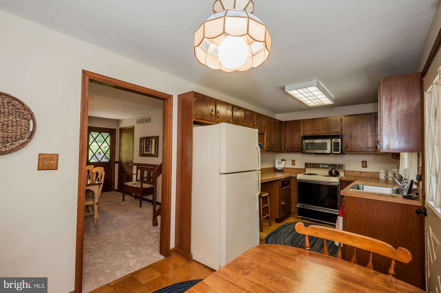 3904 Falls Run Road Randallstown, MD 21133 - Photo 6 of 21 Kitchen