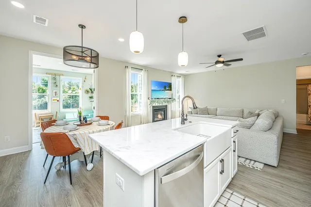 $450,000 | 411 Grove End Road, Moncks Corner, SC 29461