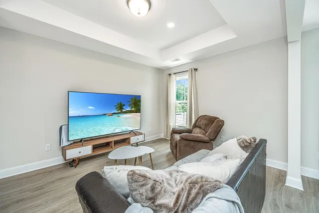 $450,000 | 411 Grove End Road, Moncks Corner, SC 29461