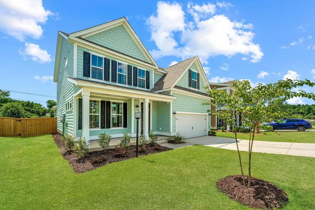 $450,000 | 411 Grove End Road, Moncks Corner, SC 29461