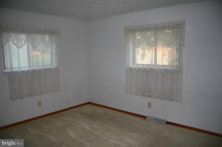 17005 Spielman Road Fairplay, MD 21733 - Photo 11 of 17 Bedroom