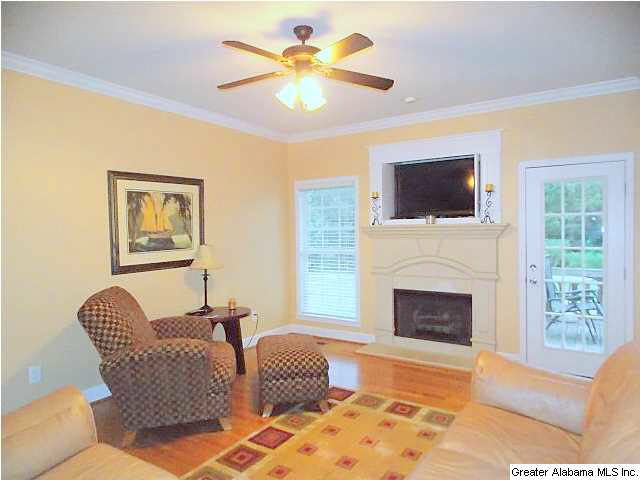 593 Ridgefield Way Odenville, AL 35120 - Photo 3 of 23