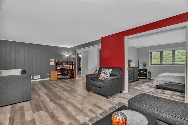 $390,000 | 13743 West Carefree Drive, Homer Glen, IL 60491