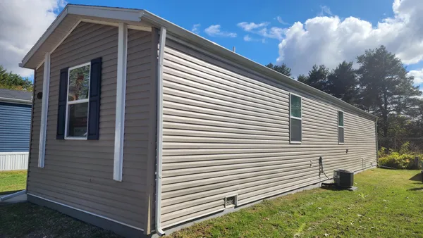 $59,900 | 875 West Grand River Avenue, Unit 29, Williamston, MI 48895