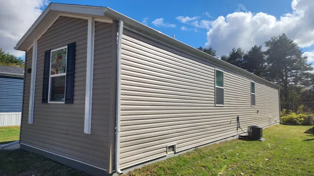 $59,900 | 875 West Grand River Avenue, Unit 29, Williamston, MI 48895