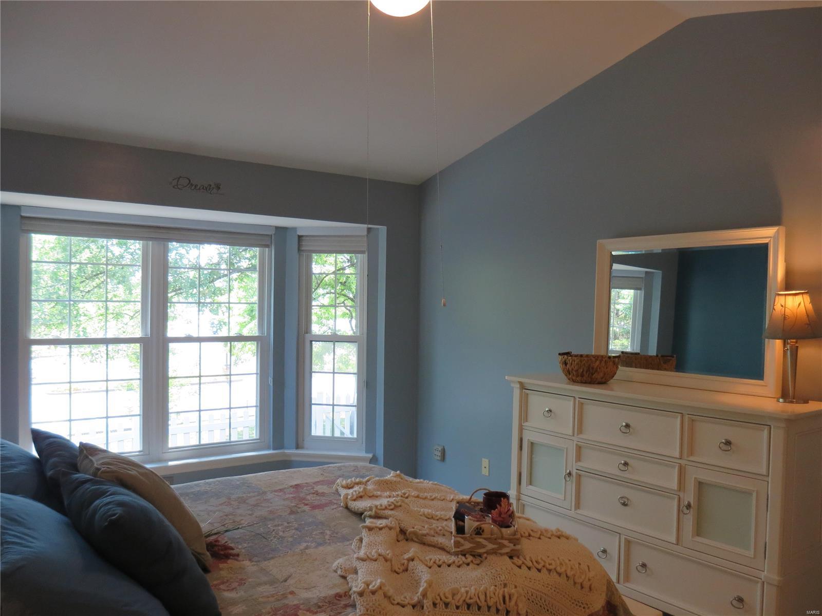 640 Lind Road St. Louis, MO 63125 - Photo 14 of 33 Gallery Image 14