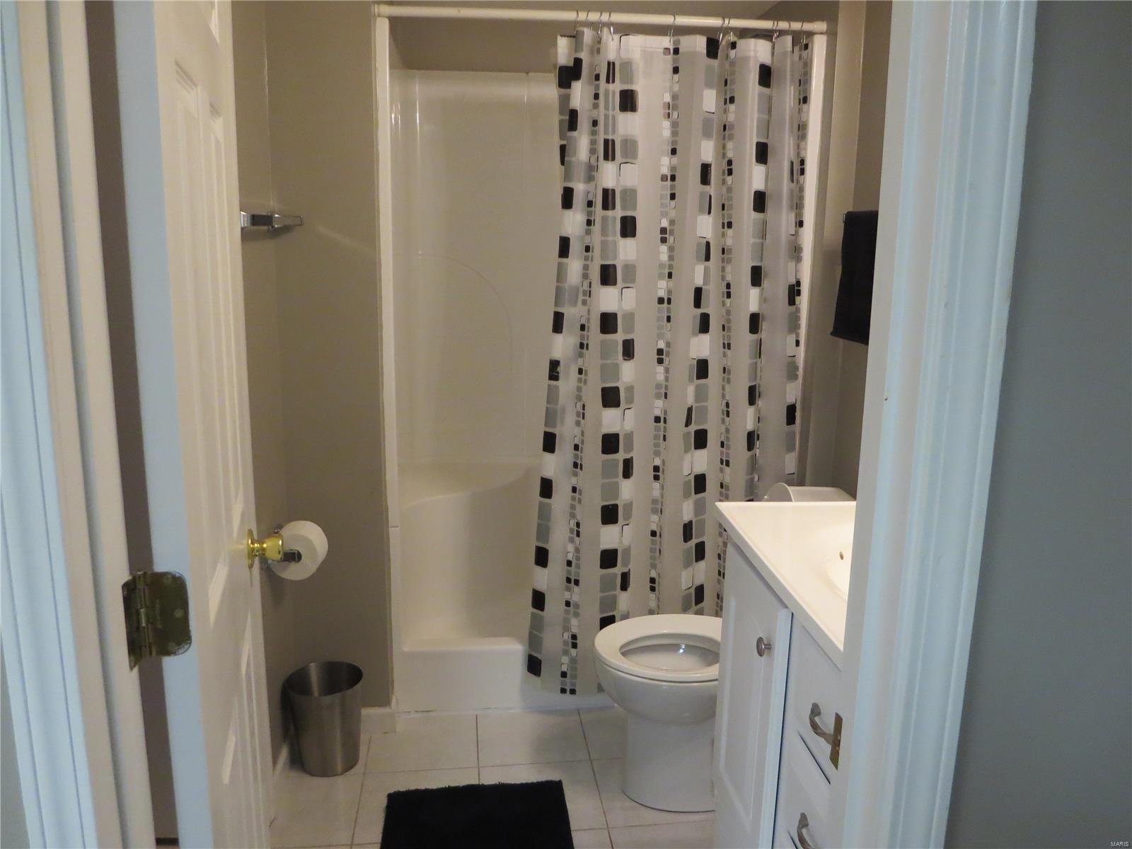 640 Lind Road St. Louis, MO 63125 - Photo 24 of 33 Gallery Image 24