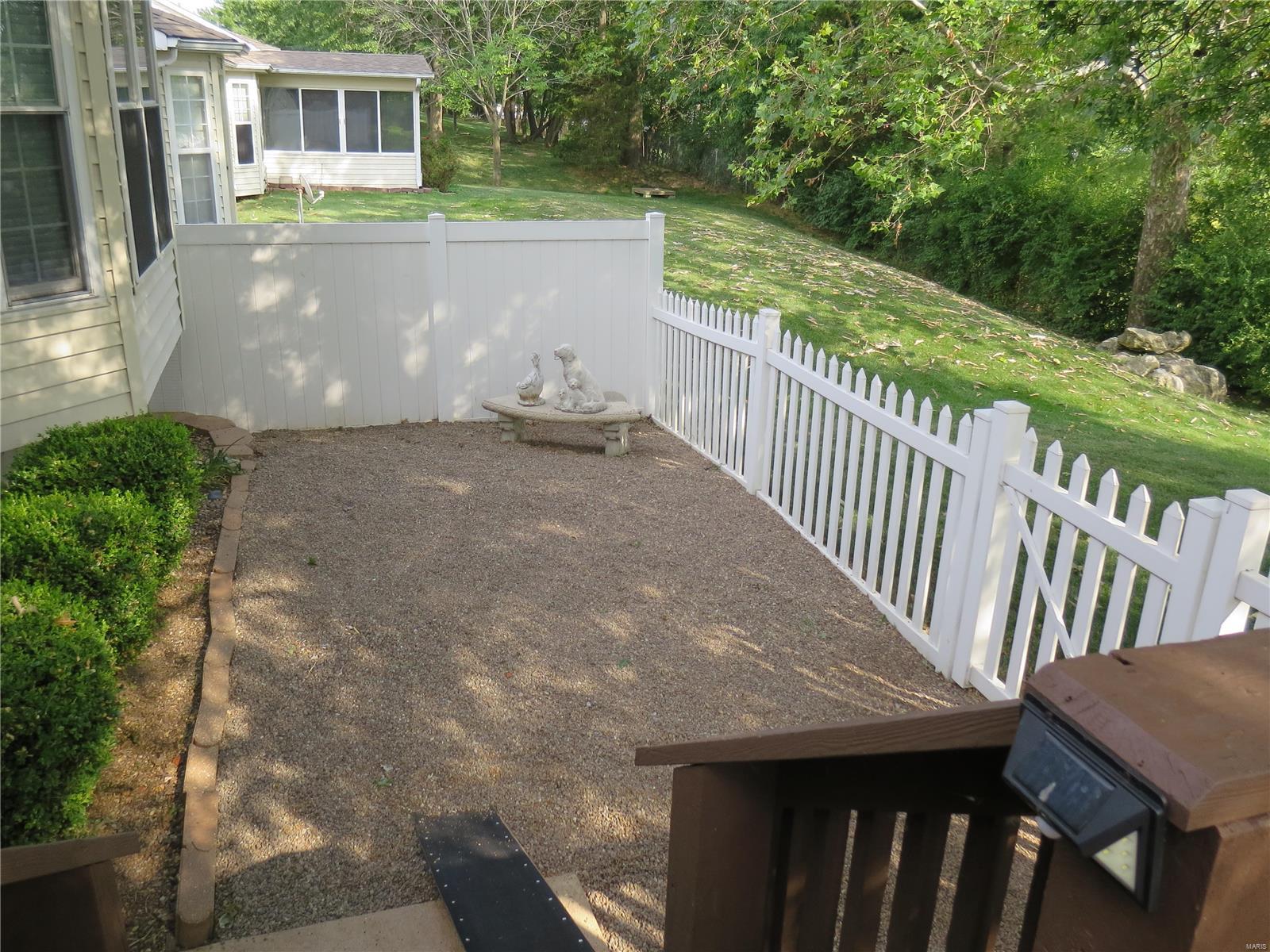 640 Lind Road St. Louis, MO 63125 - Photo 31 of 33 Gallery Image 31