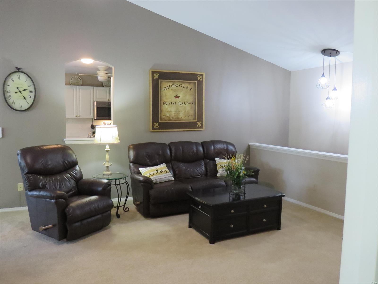 640 Lind Road St. Louis, MO 63125 - Photo 5 of 33 Gallery Image 5