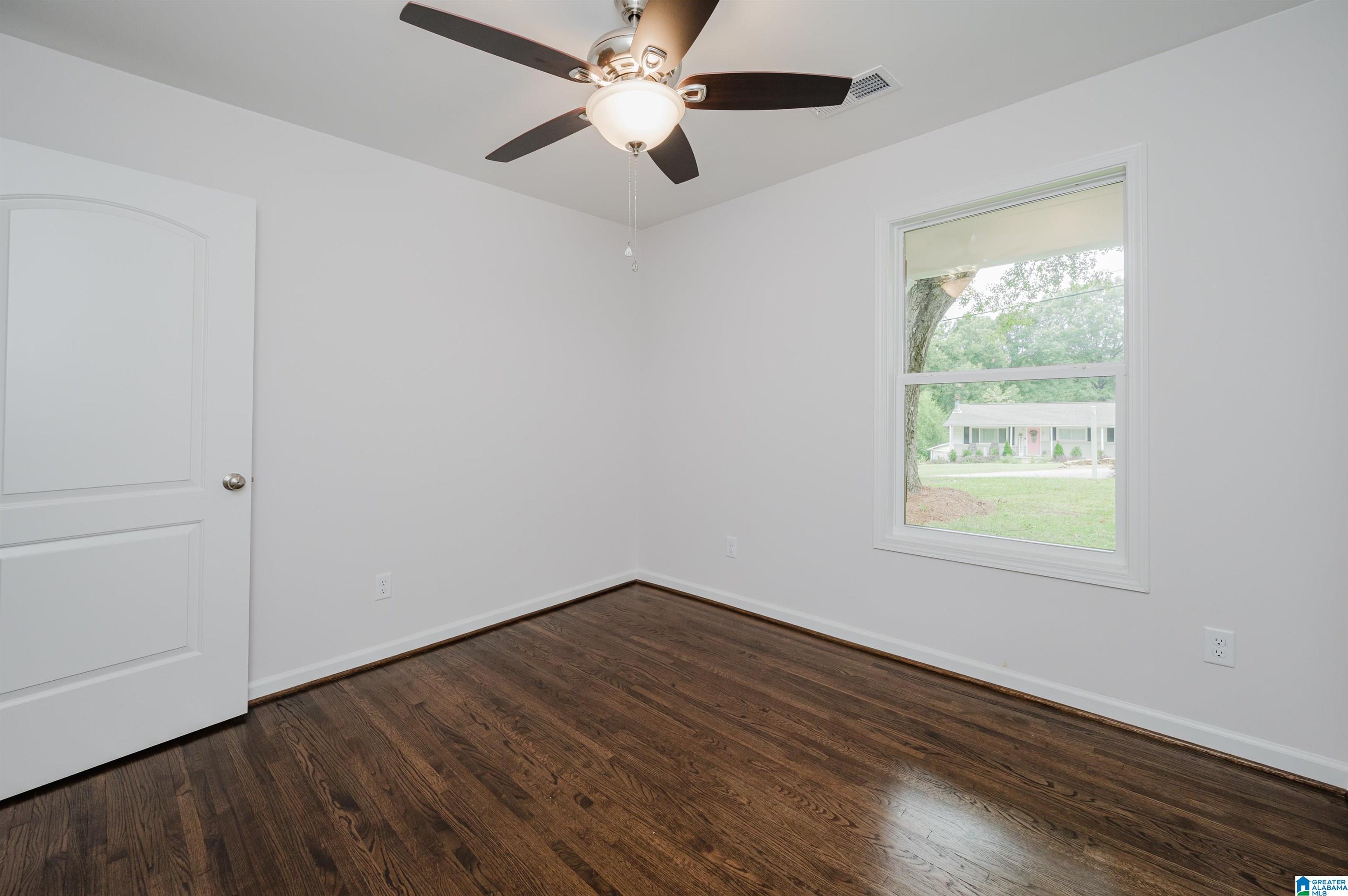 312 8th Street Southwest Alabaster, AL 35007 - Photo 24 of 43