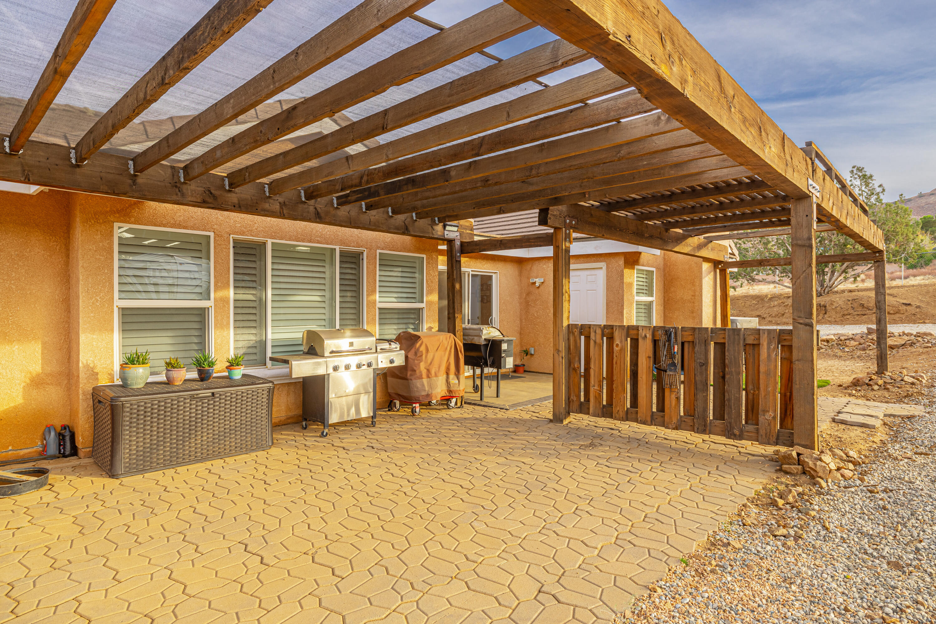 36721 3rd Street West Palmdale, CA 93551 - Photo 32 of 36 Patio