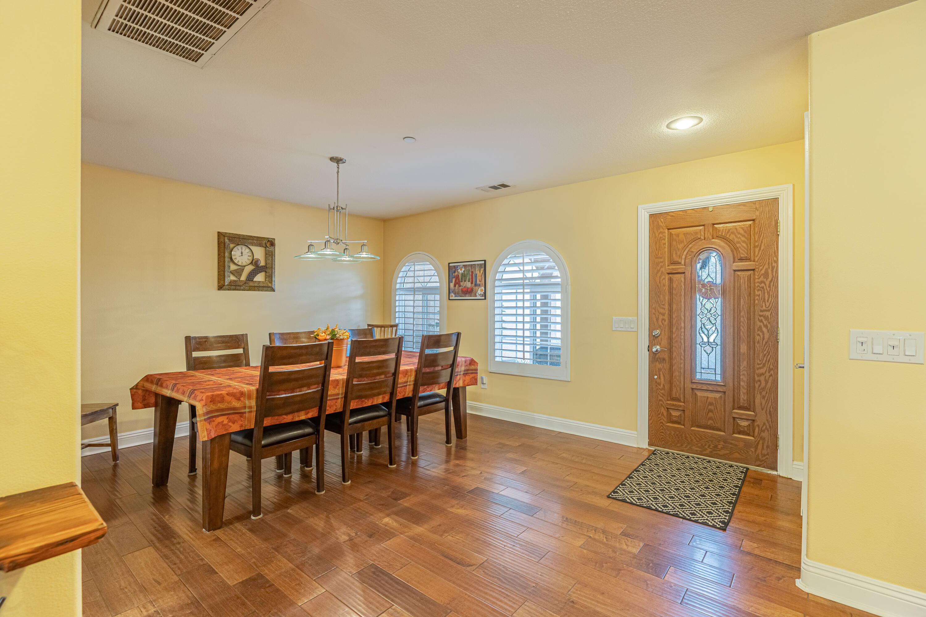 36721 3rd Street West Palmdale, CA 93551 - Photo 5 of 36 Formal dining room