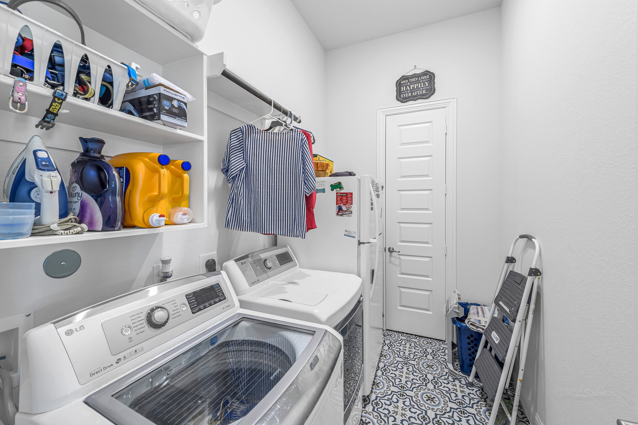 41015 Kimber Lane Magnolia, TX 77354 - Photo 28 of 44 a utility room with dryer and washer