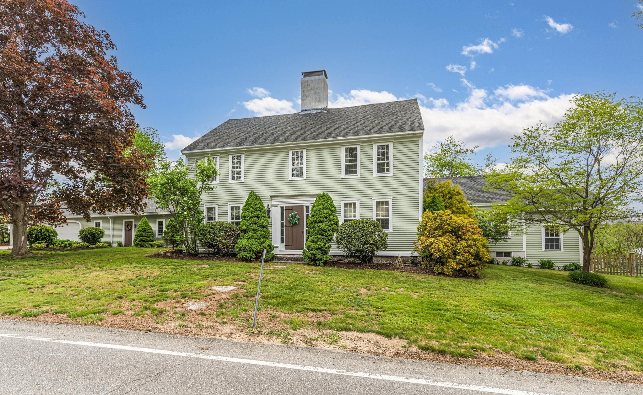 26 Lamprey Road Kensington, NH 03844 - Photo 1 of 40 Gallery Image 1