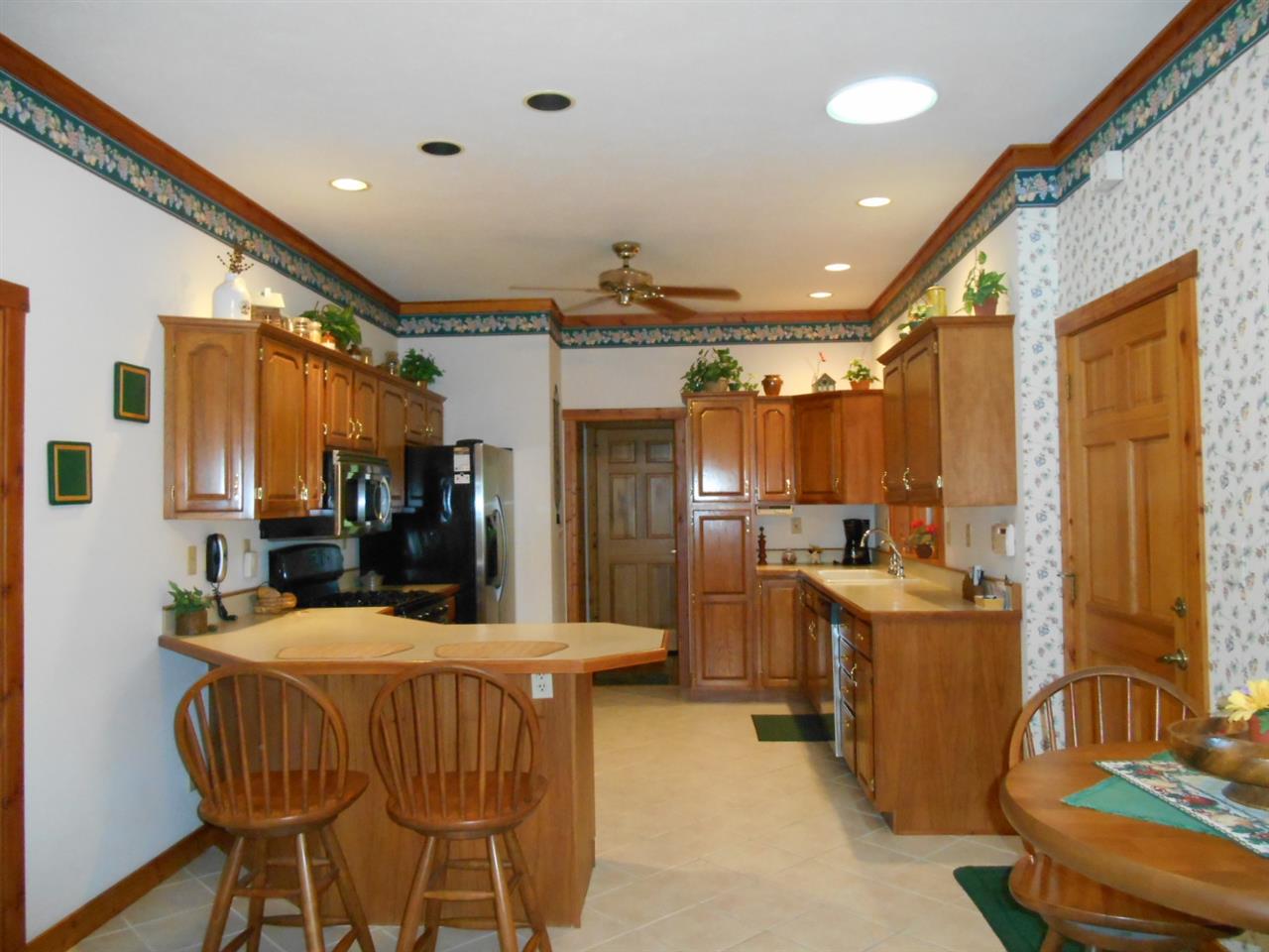 9005 Olson Road Belvidere, IL 61008 - Photo 6 of 25 Gallery Image 6
