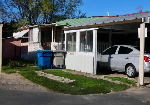 $74,900 | 1410 West Flamingo Avenue, Unit 52, Nampa, ID 83651