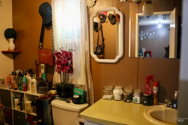 $74,900 | 1410 West Flamingo Avenue, Unit 52, Nampa, ID 83651